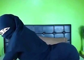 Widely applicable TWERK Five Video Together